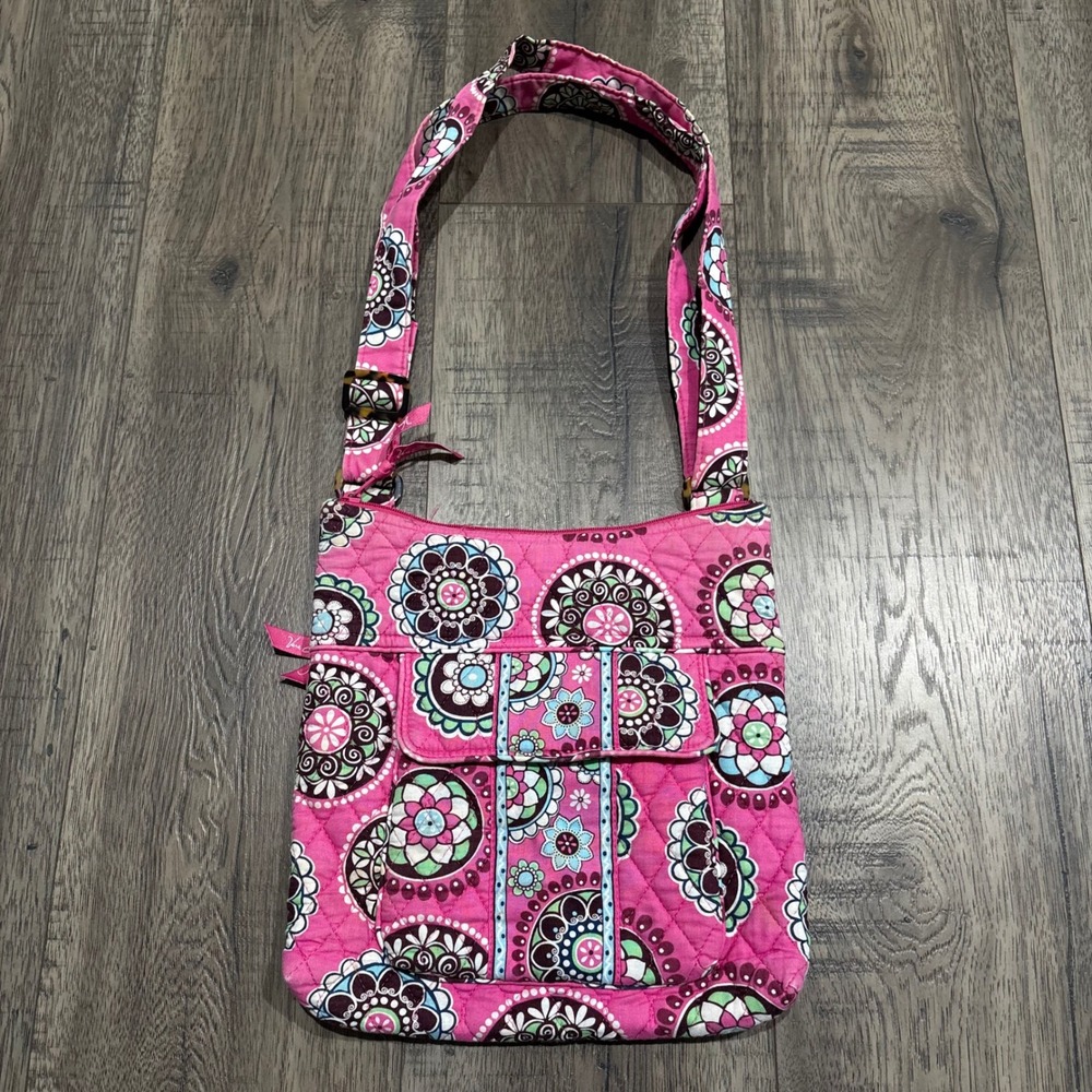 Vera Bradley Crossbody Bag Womens Medium Pink Plum Crazy Good Quilted Floral